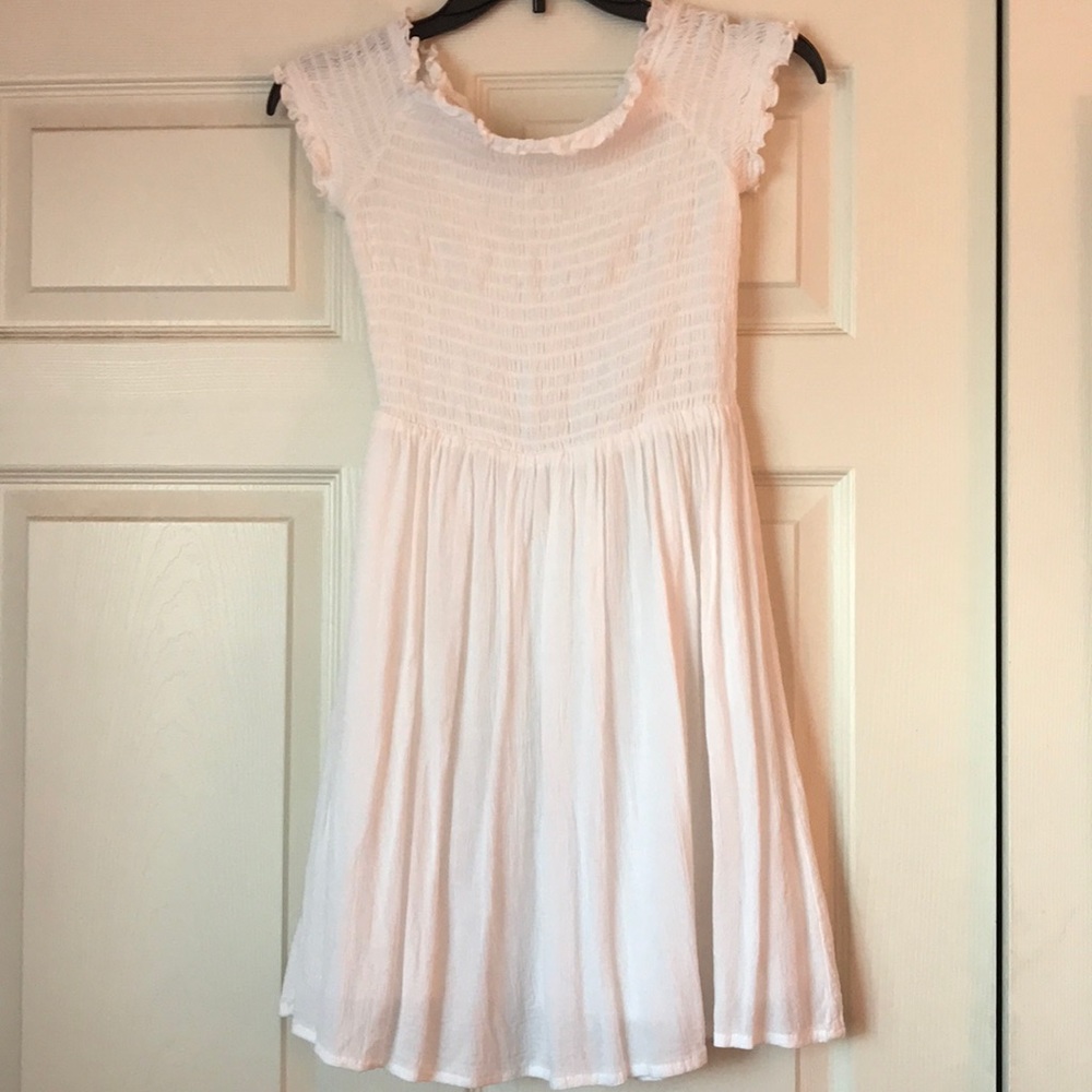 H&M White Off The Shoulder Dress